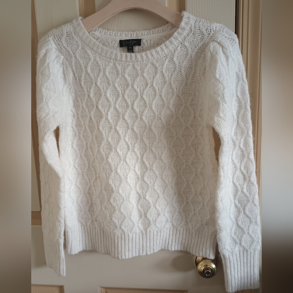 Jessica Simpson White Textured Crew Neck Sweater